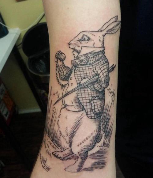 生肖纹身大全:属兔的人纹身什么好?30幅图案推荐