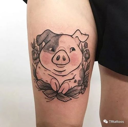 小猪纹身,猪年争做社会人儿_属猪